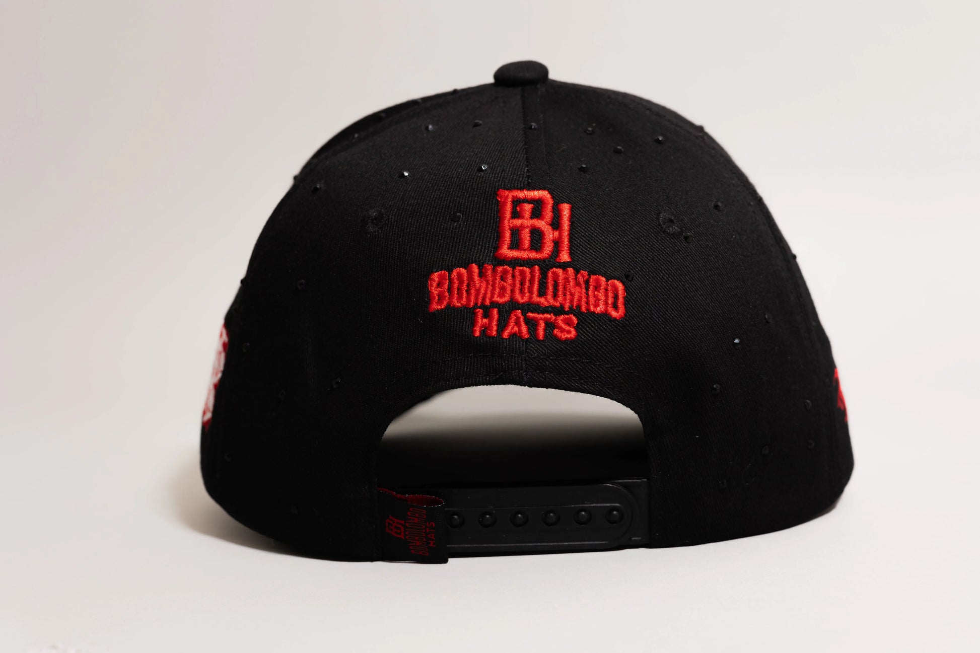 Gorra Bombolombo Benito Juárez | Estilo Mexa Callejero Edición Limitada Bombolombo Hats